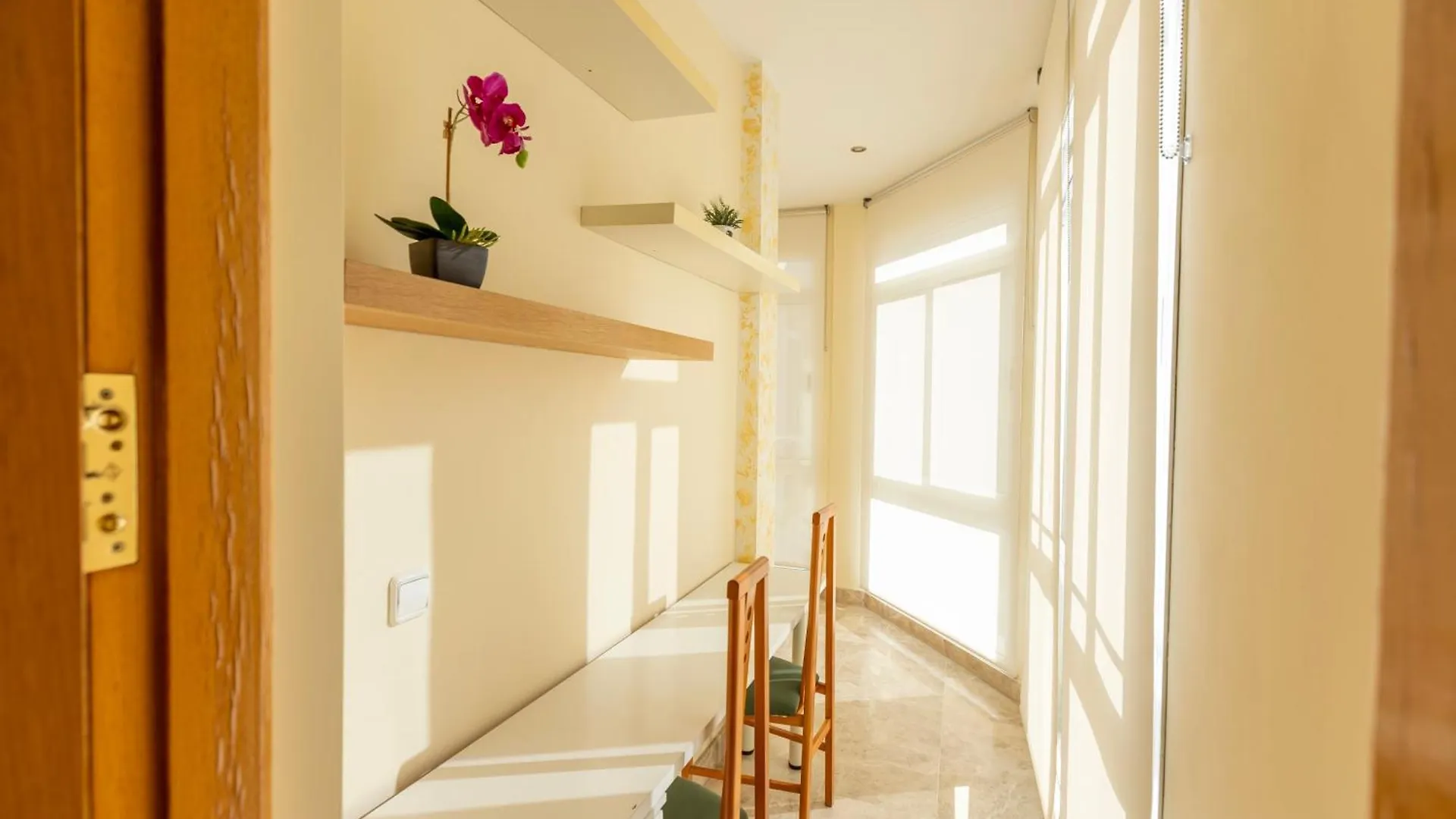 Parque Buhaira - Parking Gratis By Thegoodtourist Apartment Seville 0*,